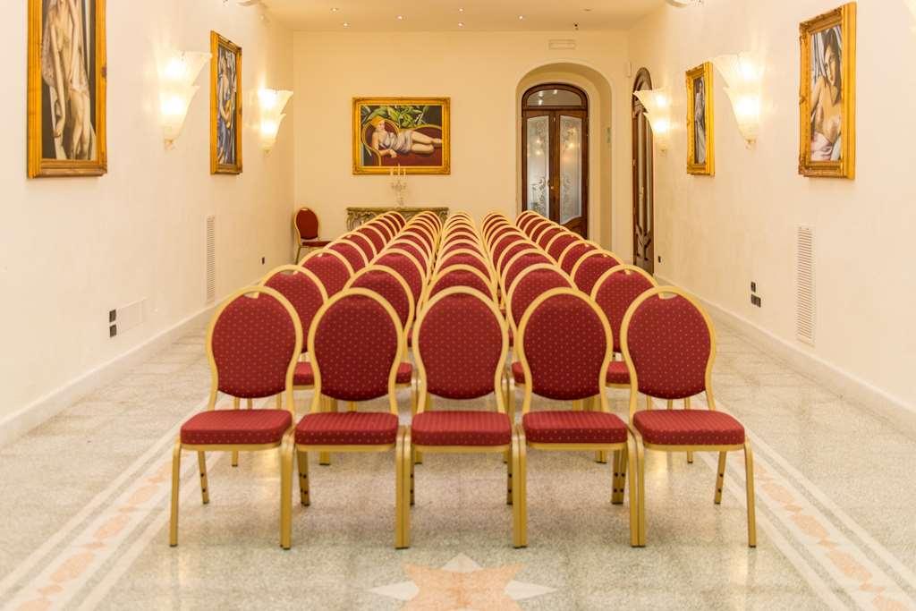 Grand Hotel Di Lecce Konforlar fotoğraf